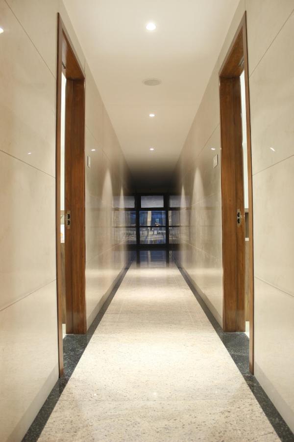 Rr Mount Elite Suites Csennai Kültér fotó